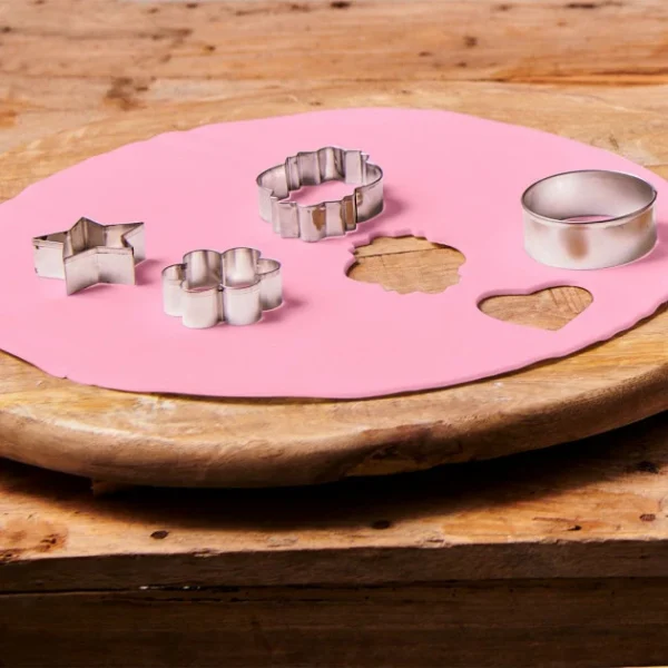 DLUO Dépassée Pâte à Sucre Prête à Dérouler Rose Pâle 430 g Funcakes 4